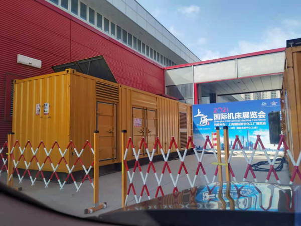 乾县发电车出租-发电机无电压或电压太低怎么办？