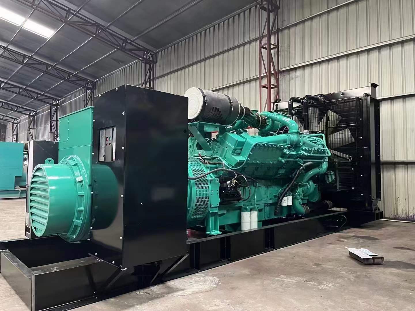 乾县如何降低 800kW 柴油发电机输出电流的波动？
